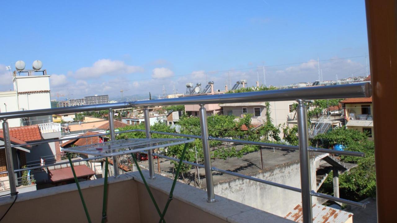 Deni'S Family Apartment In New Blvd Tiran Dış mekan fotoğraf